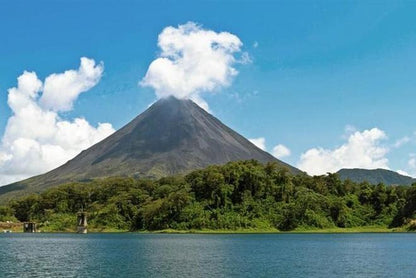 Discover the Enchanting Landscapes of Costa Rica: A Journey Through Exotic Nature