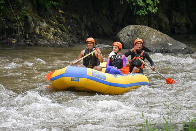 Ultimate Ubud Adventure: Exclusive Bali Swing and Whitewater Rafting Full-Day Tour