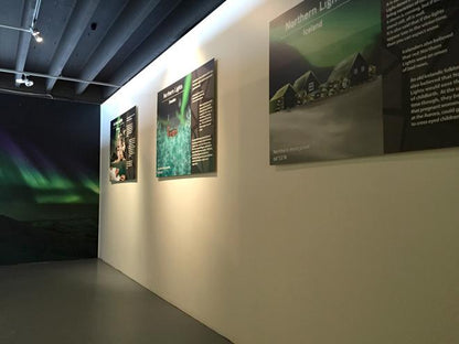 Reykjavik Northern Lights Sailing Adventure and Aurora Exhibition Experience
