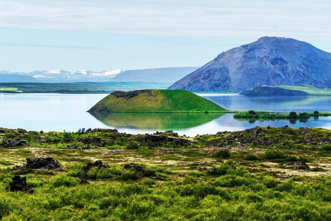 8-Day Ultimate Iceland Adventure: Exploring the Ring Road & Landmannalaugar