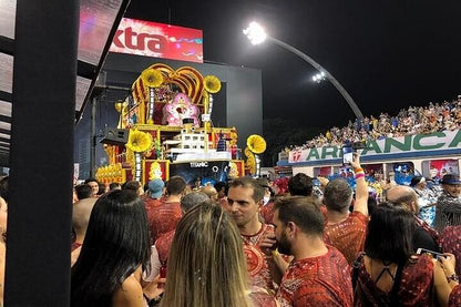 Experience the São Paulo Carnival Parade from a Premier Box: Includes Shuttle Service, Expert Guide, and Refreshments