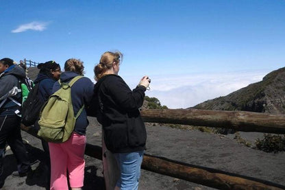 Irazú Volcano National Park: Exclusive Half-Day Private Tour from San José