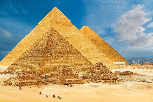 Giza Pyramids, Sphinx, and Valley Temple: 4-Hour Guided Tour