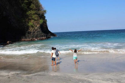 Private 2-Day Bali Tour: Rural Exploration and Beach Getaway with Pickup