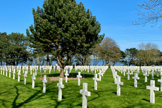 Private Mont Saint-Michel and Omaha Beach Day Trip with American Cemetery Visit from Paris