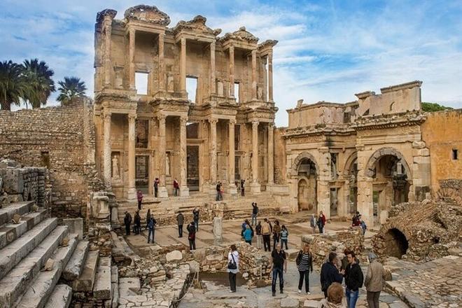 Private Multi-Day Guided Tour of Ephesus and Istanbul