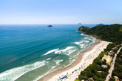 Romantic Beachside Lunch and Private Helicopter Tour to Guarujá