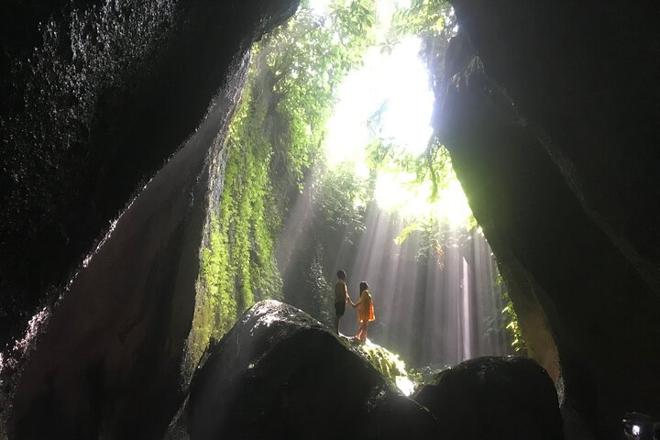 Discover Bali's Stunning Waterfalls: A Full-Day Private Guided Adventure