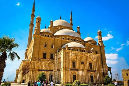 Discover Islamic Cairo: An Unforgettable Sightseeing Journey