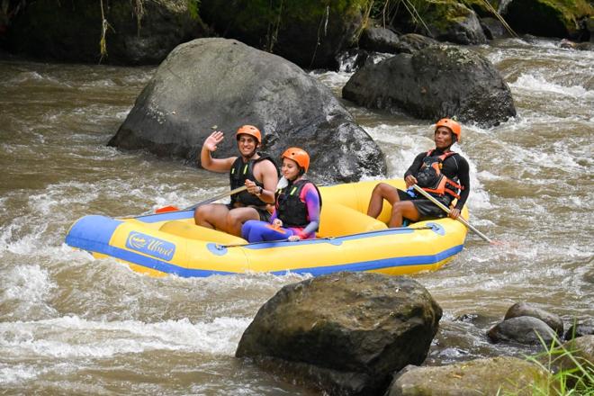 Ultimate Ubud Adventure: Exclusive Bali Swing and Whitewater Rafting Full-Day Tour