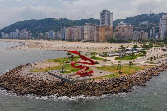 Santos Beach Escape: Private Full-Day Tour from São Paulo with Cultural and Historical Insights