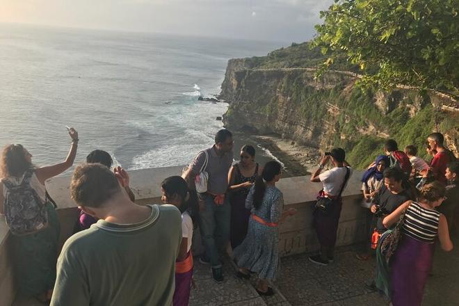 Private 2-Day Bali Tour: Rural Exploration and Beach Getaway with Pickup