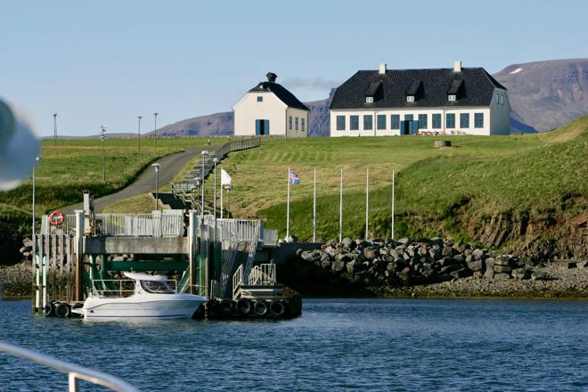 Skarfabakki to Viðey Island Ferry Experience