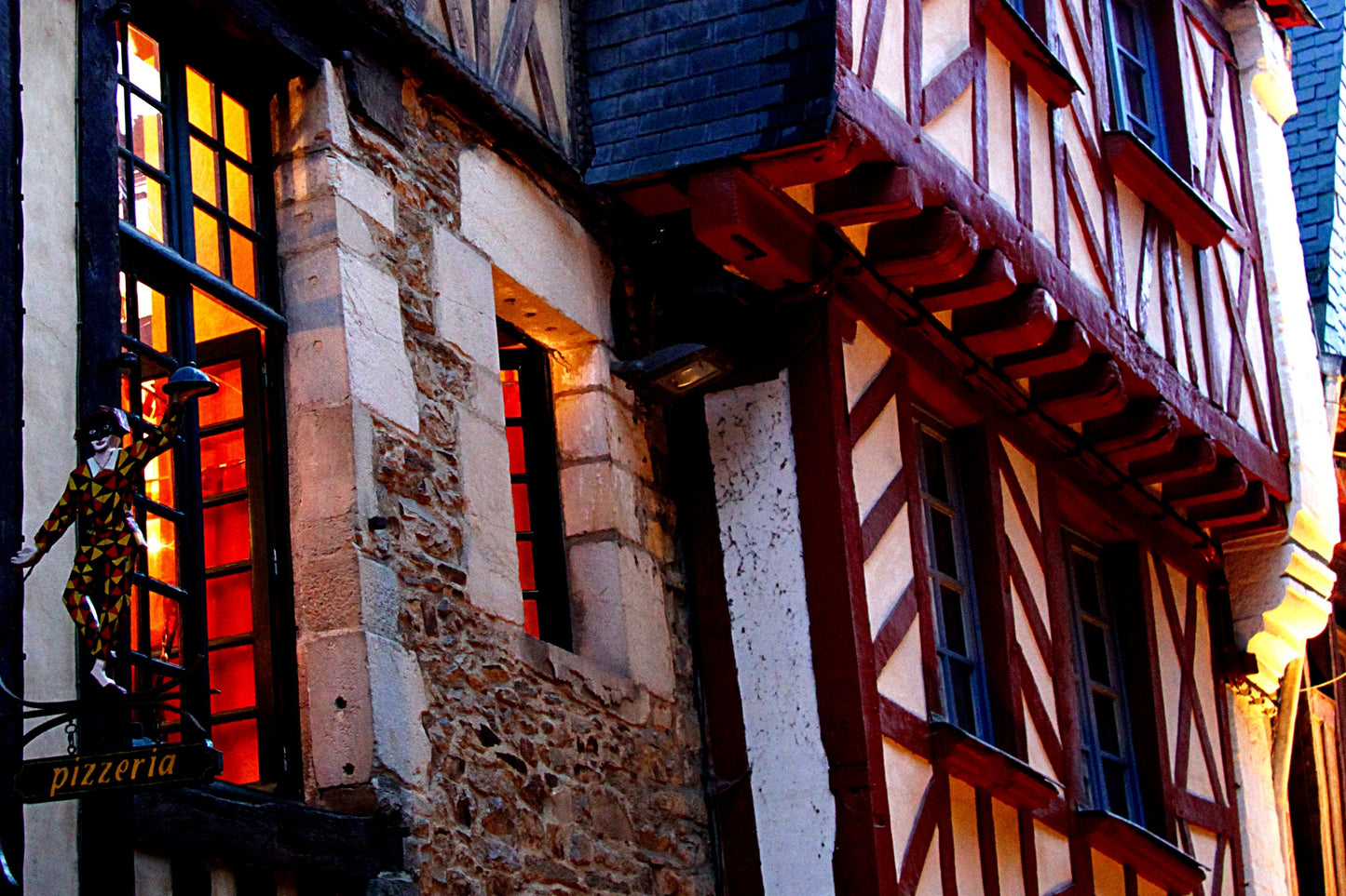 Exclusive Normandy Tour from Paris: Discover Rouen, Honfleur, and Etretat