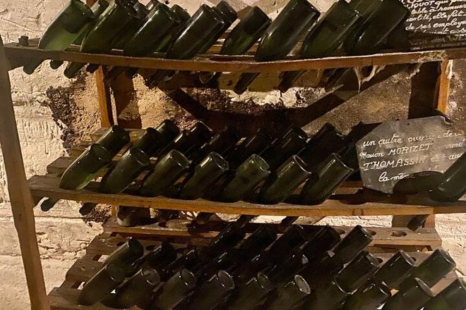 Exclusive Champagne de Castellane and Mercier Cellar Tastings: A Day Trip from Paris
