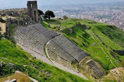 Izmir to Pergamon: A Full-Day Historical Exploration