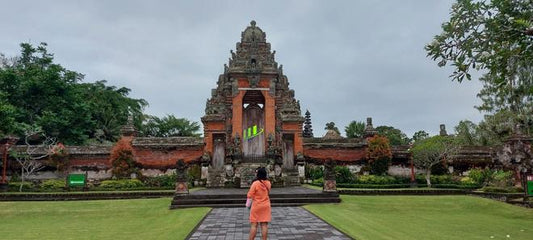Discover the Majesty of Bali: Royal Temple, Tanah Lot, and Artisanal Chocolate Tasting Experience