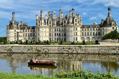 6-Day Exclusive Private Tour: Giverny, Etretat, Honfleur, Mont St. Michel, Cancale, St. Malo, Loire Valley Castles, Chablis & Beaune