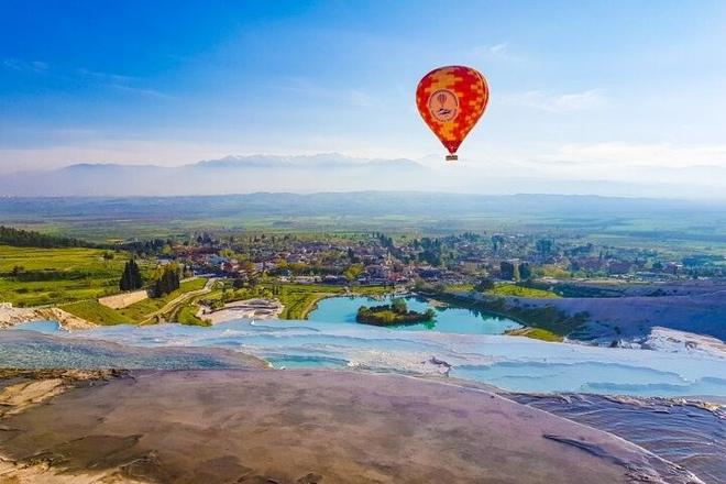 Budget-Friendly Pamukkale Hot Air Balloon Experience