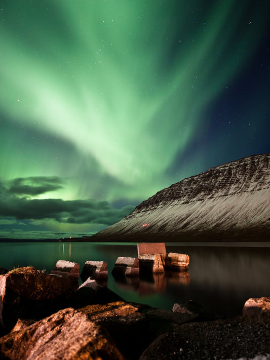 Backcountry Northern Lights Adventure: Experience the Aurora Borealis