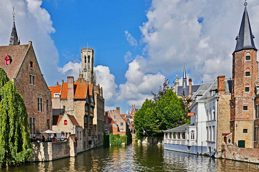 Full-Day Small-Group Minivan Tour from Paris to Bruges