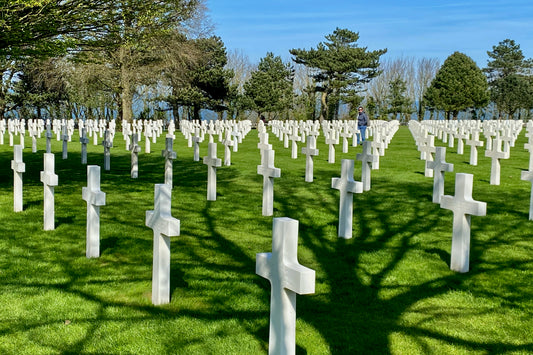 Normandy D-Day Tour: Intimate Group Experience to Iconic Locations from Paris