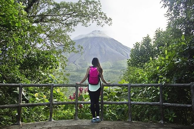 Ultimate 8-Day Corcovado and Arenal Volcano Adventure: Deluxe Package