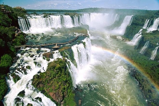 Exploring the Majestic Iguazu Falls: A Comprehensive 4-Day All-Inclusive Guided Adventure