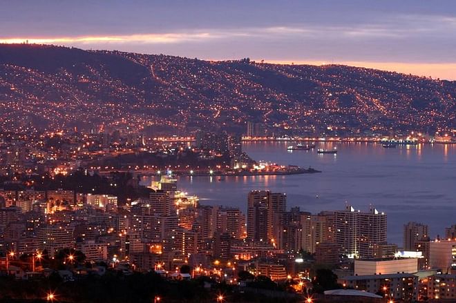 Exclusive Viña del Mar and Valparaiso Day Tour with Wine Tasting from Santiago - Small Group Experience