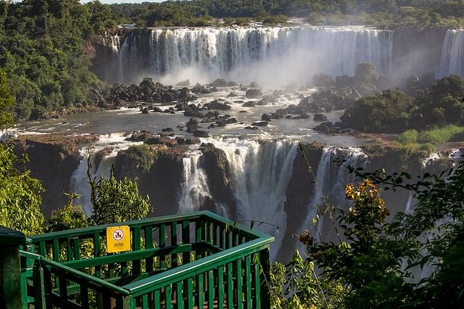 Foz do Iguaçu in One Day: Ultimate Landmark Exploration and Scenic Air Tour