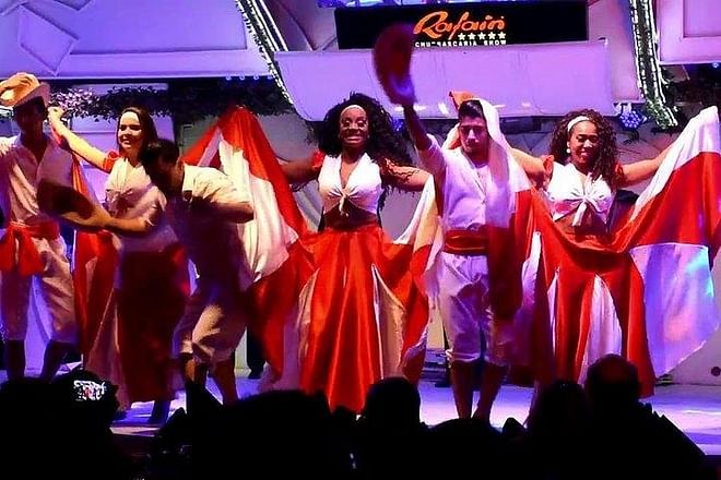 Experience an Exclusive Dinner Show at Rafain Steakhouse with Complimentary Hotel Pickup in Puerto Iguazú