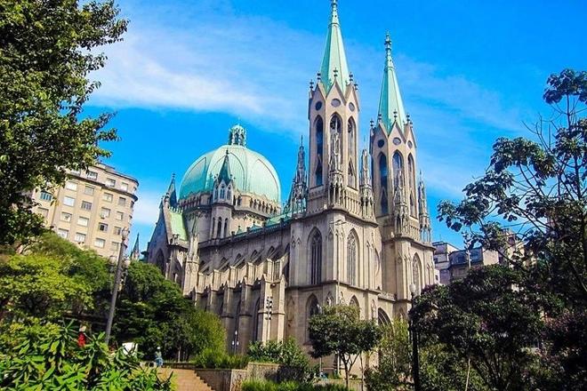 Private 6-Hour São Paulo Layover Tour from GRU & CGH Airports
