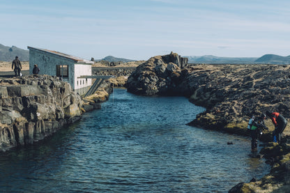 Ocean and Bjarnagjá Dive Adventure Combo