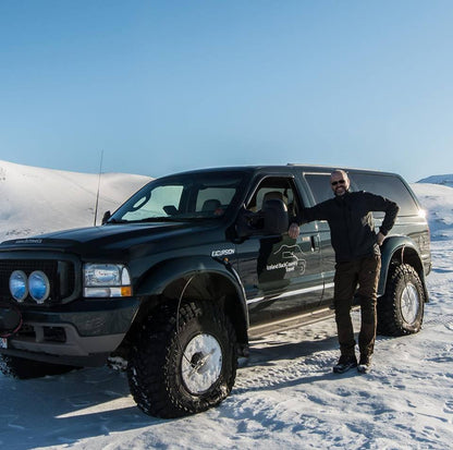 Explore Scenic Mountains in Isafjordur: A Breathtaking Adventure