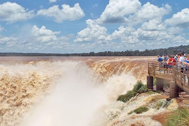 Private Exploration of Iguazu Falls: Unveiling the Majesty of Argentina